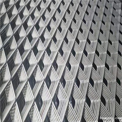 平台菱形孔拉伸网.jpg