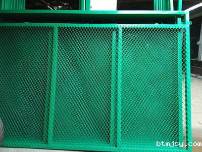 钢板网护栏